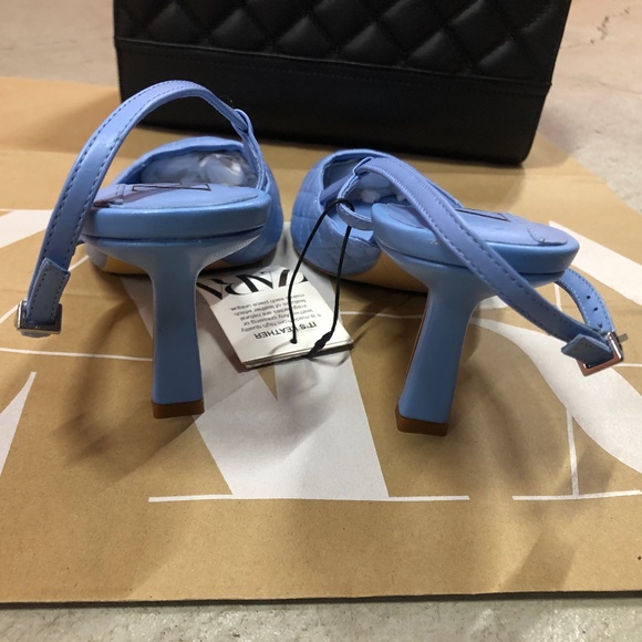💙💙💙 ZARA LEATHER Heeled Quilted Shoes Sandals, 40, NWT - Picture 2 of 5